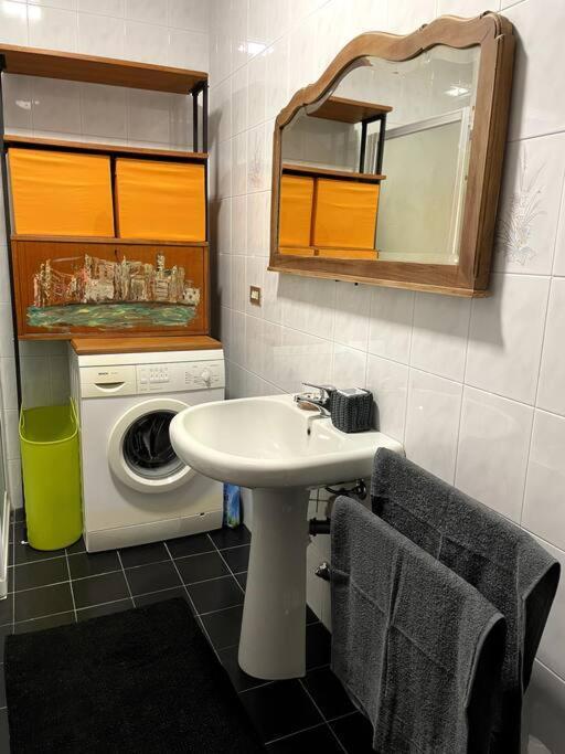 La Casa Dell'Artista Apartment Verona Luaran gambar