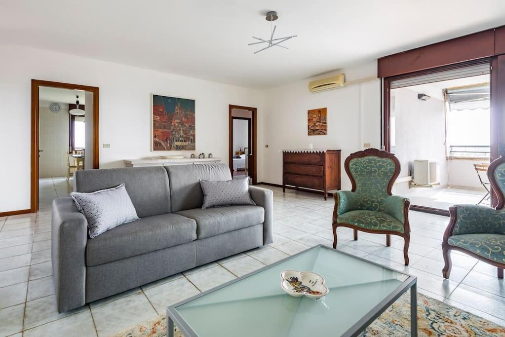 La Casa Dell'Artista Apartment Verona Luaran gambar